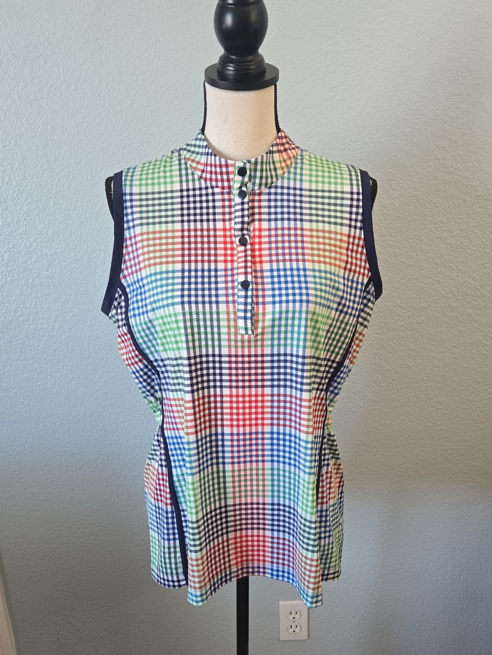 KINONA Golf Top Make It Snappy Sleeveless Plaid Madras UPF 50 LARGE